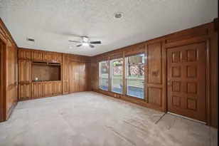 1800 High Vista Ct, Fort Worth, TX 76112 - Photo 9