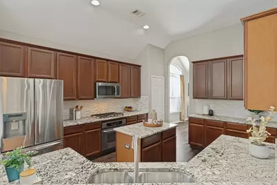 10796 Astoria Drive, Frisco, TX 75035 - Photo 7