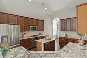 10796 Astoria Dr, Frisco, TX 75035 - Photo 7