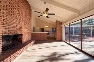 1725 Danciger Dr, Fort Worth, TX 76112 - Photo 11