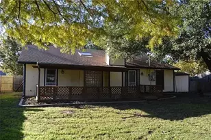 6401 Pilgrim Ln, Arlington, TX 76002 - Photo 7