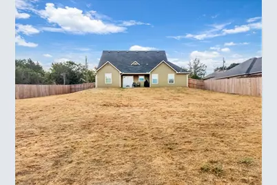 2412 Christine Drive, Granbury, TX 76048 - Photo 27