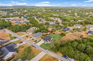 2412 Christine Dr, Granbury, TX 76048 - Photo 29