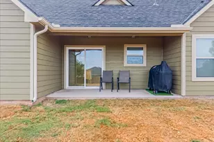 2412 Christine Dr, Granbury, TX 76048 - Photo 25