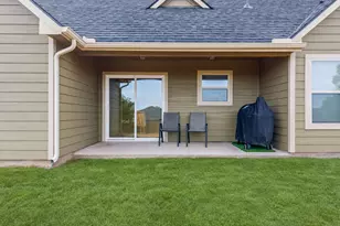 2412 Christine Dr, Granbury, TX 76048 - Photo 25