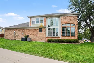 1930 Wind Lake Circle, Garland, TX 75040 - Photo 37