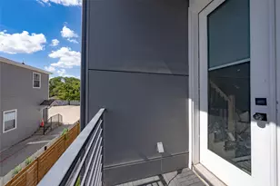 145 N Henderson Ave, Dallas, TX 75214 - Photo 31