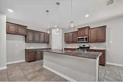 2508 Clay Creek Lane, Fort Worth, TX 76177 - Photo 5