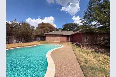 5126 Eagle Nest Drive, Arlington, TX 76017 - Photo 5