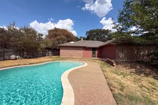 5126 Eagle Nest Dr, Arlington, TX 76017 - Photo 5