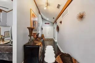 656 The Meadows Pkwy, DeSoto, TX 75115 - Photo 7