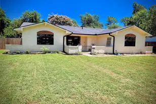 2908 Washington St, Commerce, TX 75428 - Photo 1