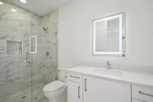 1920 Cuyler Ct, Dallas, TX 75204 - Photo 31
