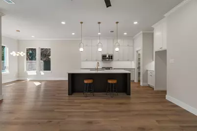 2904 Centaurus Way, Granbury, TX 76048 - Photo 5