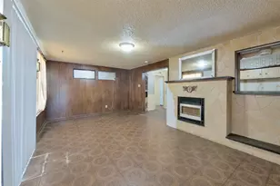 825 Glenda Dr, Bedford, TX 76022 - Photo 11