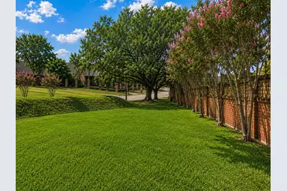 14320 Hughes Lane, Dallas, TX 75254 - Photo 19
