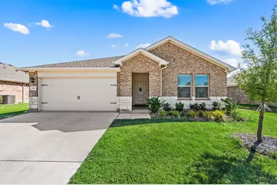 336 Wildrose Circle, Cleburne, TX 76033 - Photo 1