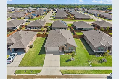 336 Wildrose Circle, Cleburne, TX 76033 - Photo 5