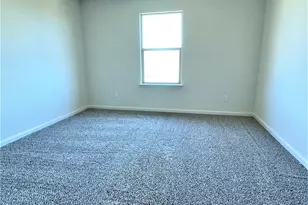 13713 Logan Pass Dr, Ponder, TX 76259 - Photo 15