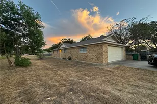 721 Mackey Ranch Rd, Bruceville Eddy, TX 76524 - Photo 3