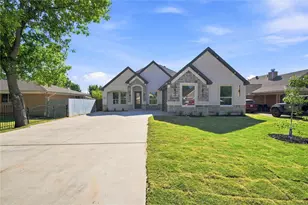 1606 Ave, Grand Prairie, TX 75051 - Photo 1