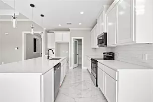 1606 Avenue C, Grand Prairie, TX 75051 - Photo 11