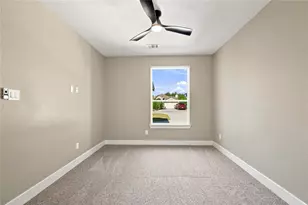 1606 Avenue C, Grand Prairie, TX 75051 - Photo 19