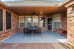 1001 Lochness Ln, Garland, TX 75044 - Photo 3