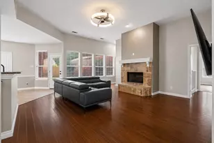 1001 Lochness Ln, Garland, TX 75044 - Photo 9