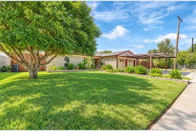7500 Castillo Road, Fort Worth, TX 76112 - Photo 3