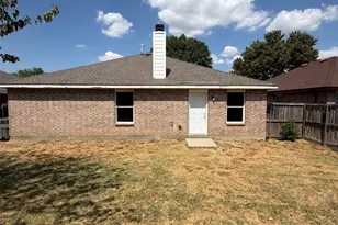 1910 Tawakani Ln, Little Elm, TX 75068 - Photo 5