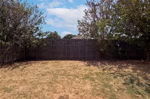 1910 Tawakani Ln, Little Elm, TX 75068 - Photo 15