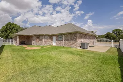 818 Amherst Drive, Waxahachie, TX 75165 - Photo 25