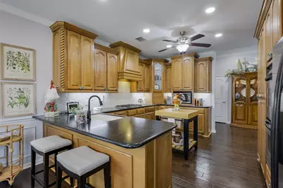 818 Amherst Drive, Waxahachie, TX 75165 - Photo 13