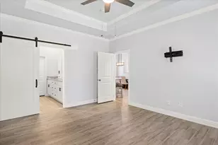 2206 Navasota St, Granbury, TX 76048 - Photo 13