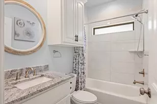 2206 Navasota St, Granbury, TX 76048 - Photo 11