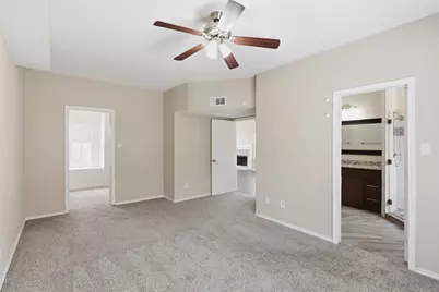 608 Fiesta Circle, Irving, TX 75063 - Photo 11