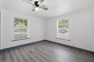 1118 Oxford St, River Oaks, TX 76114 - Photo 7