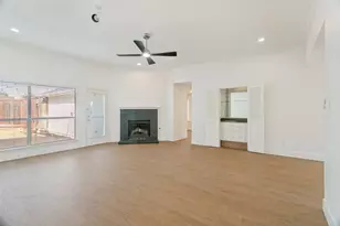 1321 River Birch Ln, Carrollton, TX 75007 - Photo 7