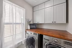 1117 King George Ln, Savannah, TX 76227 - Photo 11