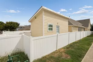 1117 King George Ln, Savannah, TX 76227 - Photo 25