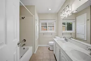 1427 Susan Ln, Carrollton, TX 75007 - Photo 29