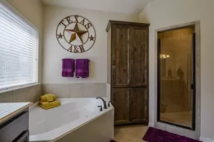 115 Traveller St, Waxahachie, TX 75165 - Photo 17