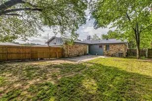10125 Muskogee Dr, Dallas, TX 75217 - Photo 11