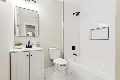 1605 Meadowbrook Drive, Garland, TX 75042 - Photo 17