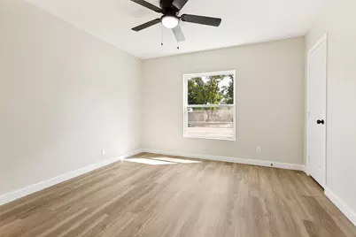 1605 Meadowbrook Drive, Garland, TX 75042 - Photo 21