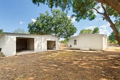 1605 Meadowbrook Drive, Garland, TX 75042 - Photo 23