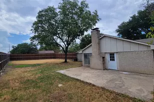 3085 Windmill Ln, Farmers Branch, TX 75234 - Photo 17