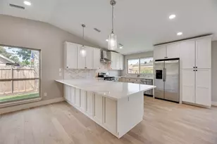 1101 Hadrian Ct, Irving, TX 75062 - Photo 9
