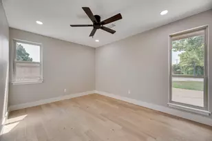 1101 Hadrian Ct, Irving, TX 75062 - Photo 15